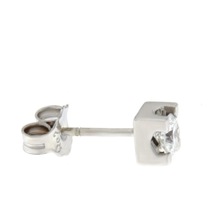 Σκουλαρίκια καρφωτά με διαμάντι 14Κ – SK1032